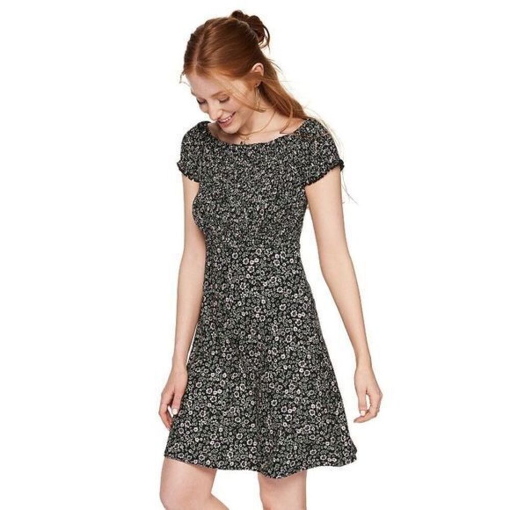 SO Off-the-Shoulder Smocked Floral Dress Size XXL NEW NWOT
